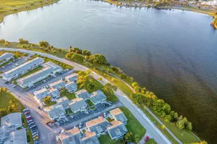 1950 Lake Osborne Dr, Lake Worth Beach, FL 33461 - Photo 8