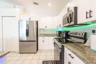 1029 Cape Cod Terrace, Greenacres, FL 33413 - Photo 6