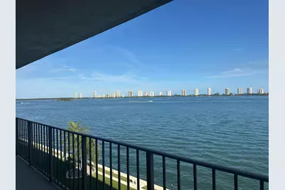 801 Lake Shore Drive #607, Lake Park, FL 33403 - Photo 14