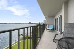 801 Lake Shore Dr, Lake Park, FL 33403 - Photo 20