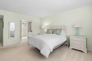 801 Lake Shore Dr, Lake Park, FL 33403 - Photo 12