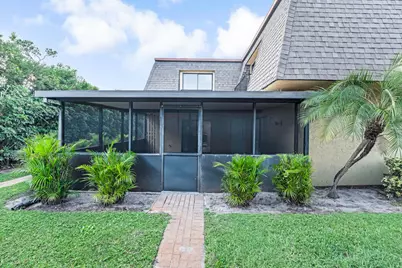 4205 Turnberry Circle #601, Lake Worth, FL 33467 - Photo 2