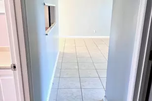 9326 Sunrise Dr, West Palm Beach, FL 33403 - Photo 28