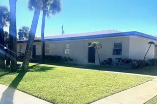 9326 Sunrise Dr, West Palm Beach, FL 33403 - Photo 2