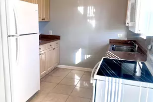 9326 Sunrise Dr, West Palm Beach, FL 33403 - Photo 12