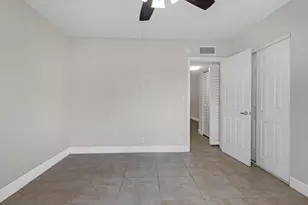 520 NE 44th St, Boca Raton, FL 33431 - Photo 20