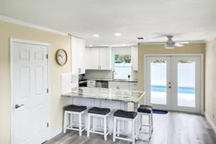 1510 3rd Ct, Vero Beach, FL 32960 - Photo 1