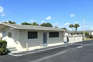 2551 Emory Dr W, West Palm Beach, FL 33415 - Photo 22