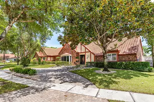 3790 Kings Way, Boca Raton, FL 33434 - Photo 10