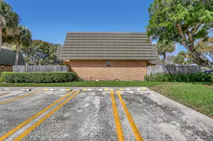 3721 37th Way, West Palm Beach, FL 33407 - Photo 4