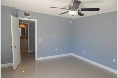 3721 37th Way, West Palm Beach, FL 33407 - Photo 10