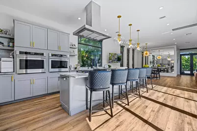 549 NE 10th Avenue, Fort Lauderdale, FL 33301 - Photo 18