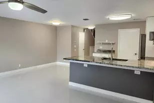 1919 Discovery Cir E, Deerfield Beach, FL 33442 - Photo 8