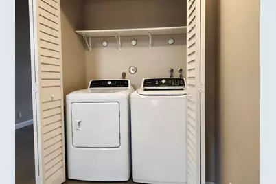 1919 Discovery Circle E, Deerfield Beach, FL 33442 - Photo 12