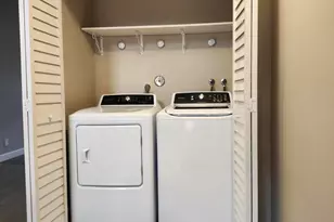 1919 Discovery Cir E, Deerfield Beach, FL 33442 - Photo 12