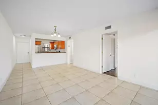 1661 Balfour Point Dr, West Palm Beach, FL 33411 - Photo 8