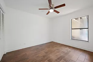 1661 Balfour Point Dr, West Palm Beach, FL 33411 - Photo 12