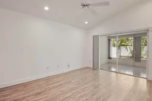 13596 Weyburne Dr, Delray Beach, FL 33446 - Photo 12