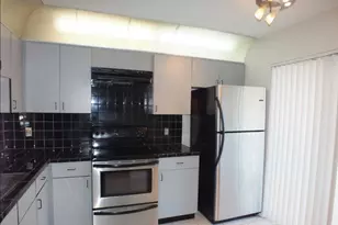 300 E Club Cir, Boca Raton, FL 33487 - Photo 1