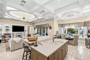 201 NE 3rd Ct, Boca Raton, FL 33432 - Photo 20