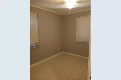 522 W 3rd Street, Riviera Beach, FL 33404 - Photo 8