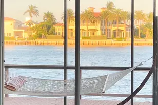 710 NE 7th St, Boynton Beach, FL 33435 - Photo 2