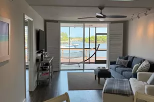 710 NE 7th St, Boynton Beach, FL 33435 - Photo 24