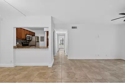 208 Foxtail Drive #B2, Greenacres, FL 33415 - Photo 4