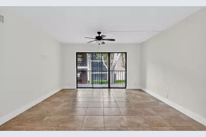 208 Foxtail Drive #B2, Greenacres, FL 33415 - Photo 6