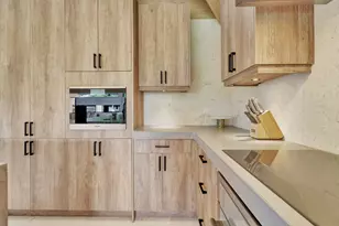 11880 Pebblewood Dr, Wellington, FL 33414 - Photo 10