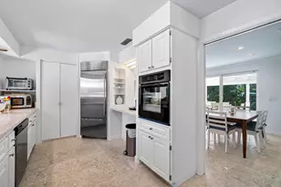 110 Seagate Rd, Palm Beach, FL 33480 - Photo 14