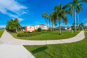 2739 Dudley Dr W, West Palm Beach, FL 33415 - Photo 22