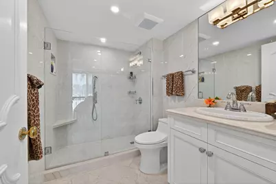 227 Australian Avenue #2c, Palm Beach, FL 33480 - Photo 16