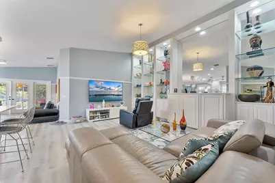 8210 Saint Johns Court, Wellington, FL 33414 - Photo 2