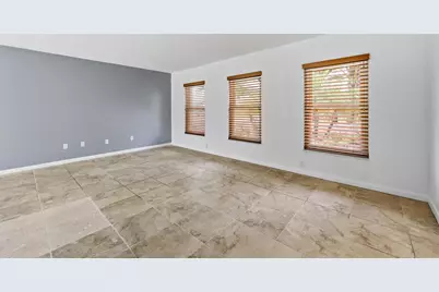 9696 Honeysuckle Avenue, Palm Beach Gardens, FL 33410 - Photo 12