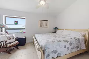 304 Liberty Ct, Deerfield Beach, FL 33442 - Photo 16