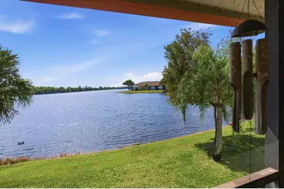 304 Liberty Court, Deerfield Beach, FL 33442 - Photo 12