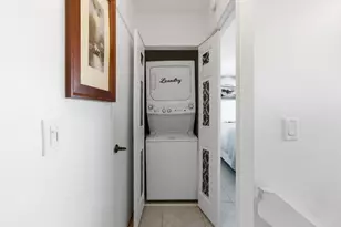 304 Liberty Ct, Deerfield Beach, FL 33442 - Photo 22