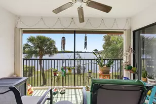 304 Liberty Ct, Deerfield Beach, FL 33442 - Photo 14