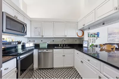 304 Liberty Court, Deerfield Beach, FL 33442 - Photo 4
