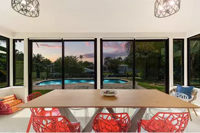 7820 Hawthorne Avenue, Miami Beach, FL 33141 - Photo 10