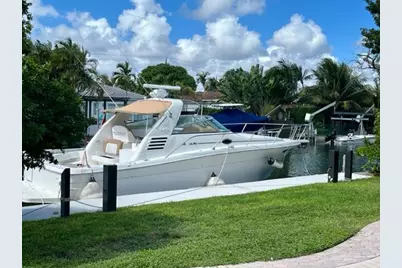 7820 Hawthorne Avenue, Miami Beach, FL 33141 - Photo 26