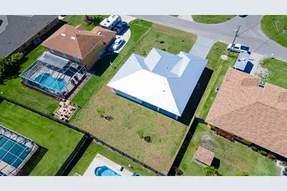 5271 NW Mayfield Lane, Port Saint Lucie, FL 34983 - Photo 6