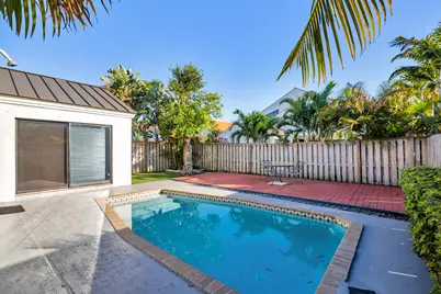 2690 Mikasa Drive, Palm Beach Gardens, FL 33410 - Photo 20