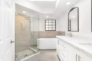 2690 Mikasa Dr, Palm Beach Gardens, FL 33410 - Photo 18