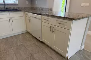 2716 Emory Dr E, West Palm Beach, FL 33415 - Photo 24