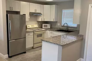2716 Emory Dr E, West Palm Beach, FL 33415 - Photo 16
