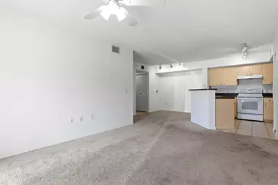 4200 San Marino Boulevard #107, West Palm Beach, FL 33409 - Photo 8