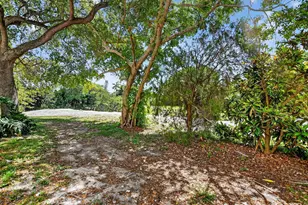 636 NW 13th St, Boca Raton, FL 33486 - Photo 32