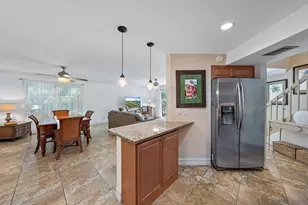 213 Seabreeze Cir, Jupiter, FL 33477 - Photo 10